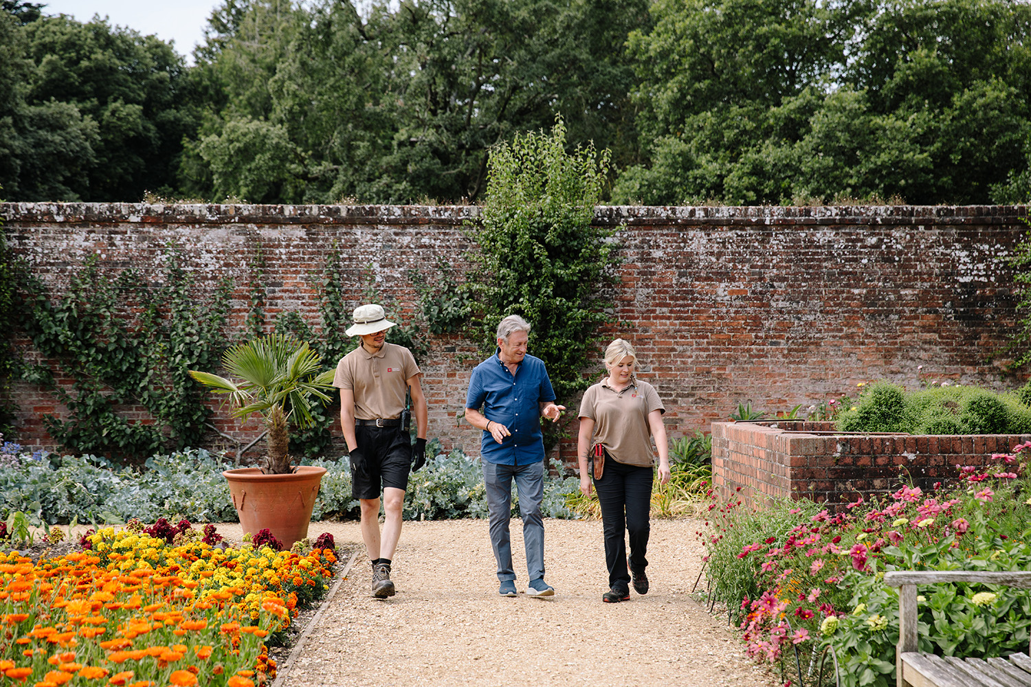 alan_titchmarsh_helen_and_radu_at_osborne_1500x1000.jpg