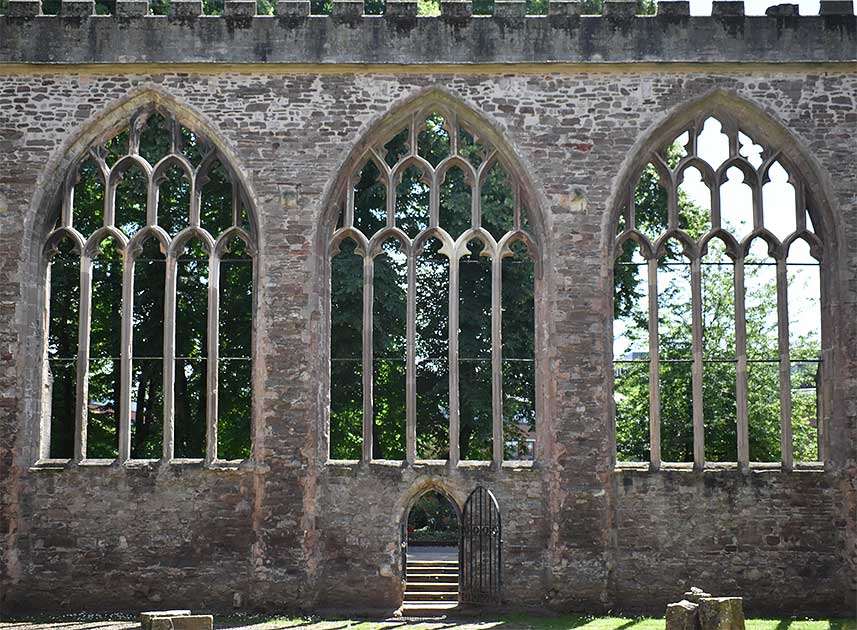 Aisle windows Aisle windows