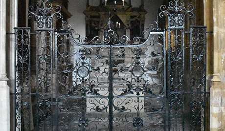 Iron screen Iron screen